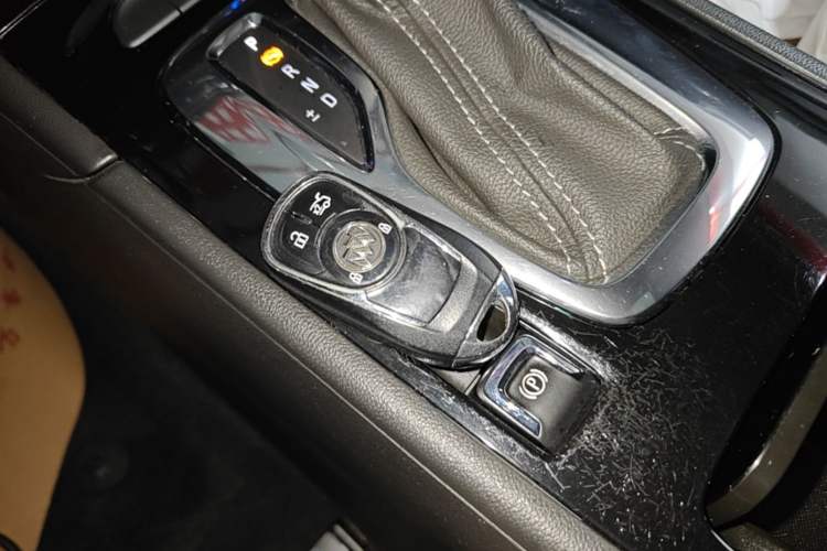 Used Buick Regal 2019 20T Elite Version China V Standard Vehicle Key
