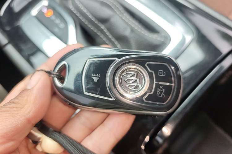 Used Buick Regal 2019 20T Luxury Model China VI Standard Vehicle Key