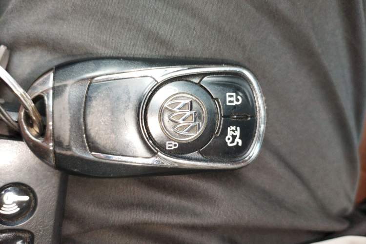 Used Buick Regal 2019 20T Elite Version China V Standard Vehicle Key