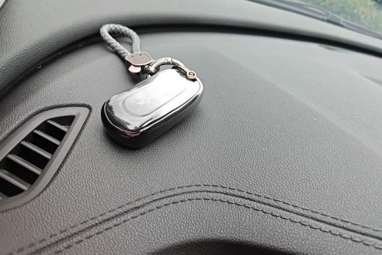 Used Buick Regal 2019 20T Elite Version China VI Standard Vehicle Key