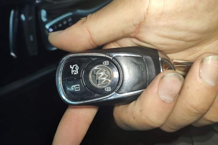 Used Buick Regal 2019 20T Elite Version China VI Standard Vehicle Key