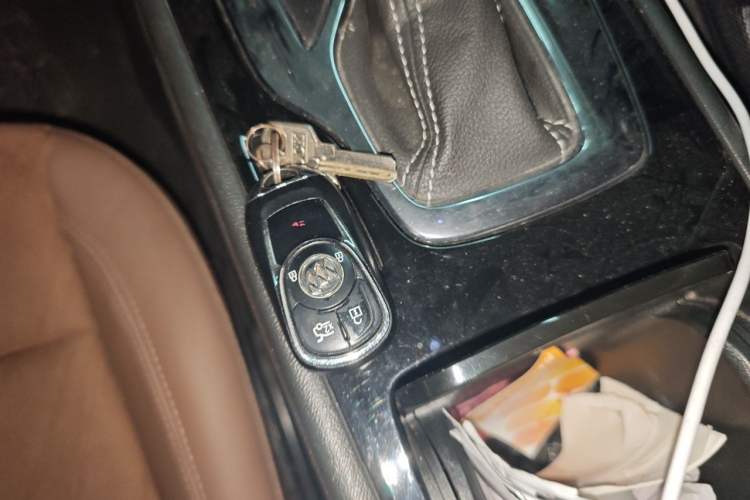 Used Buick Regal 2019 20T Elite Version China V Standard Vehicle Key