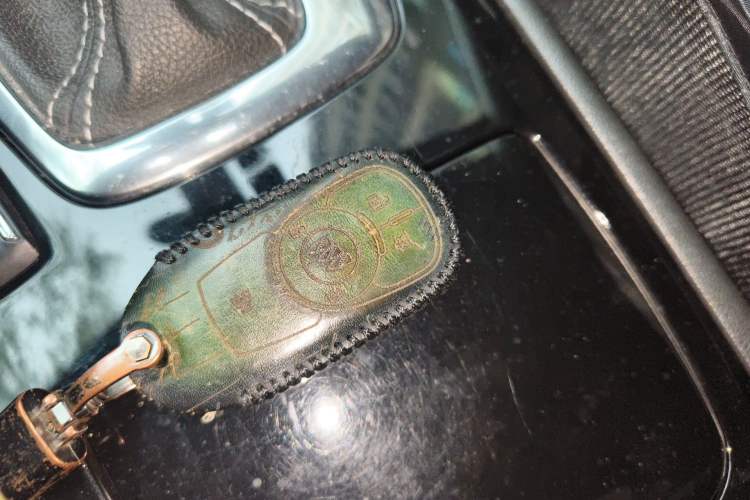 Used Buick Regal 2019 20T Elite Version China VI Standard Vehicle Key