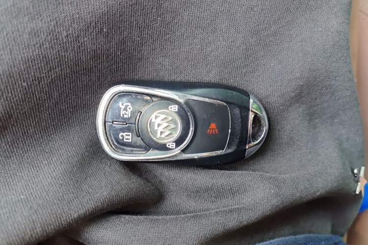 Used Buick Regal 2019 20T Elite Version China V Standard Vehicle Key