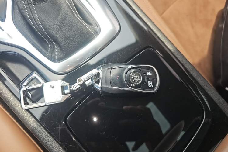 Used Buick Regal 2019 20T Elite Version China VI Standard Vehicle Key