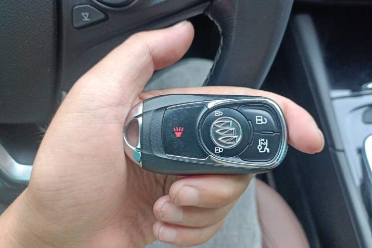 Used Buick Regal 2019 20T Elite Version China VI Standard Vehicle Key