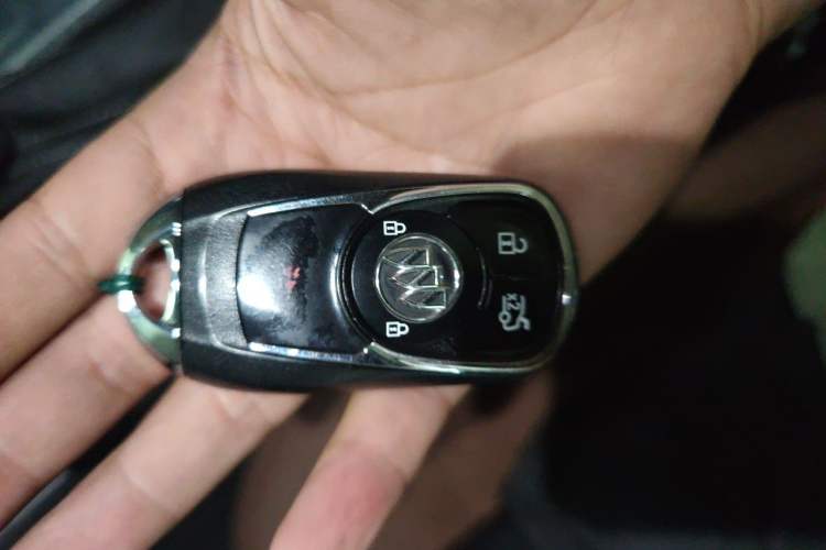 Used Buick Regal 2019 20T Elite Version China VI Standard Vehicle Key