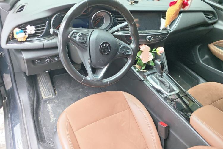 Used Buick Regal 2019 20T Elite Version China VI Standard Center Console