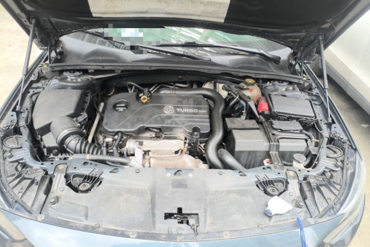 Used Buick Regal 2019 20T Elite Version China VI Standard Engine Bay