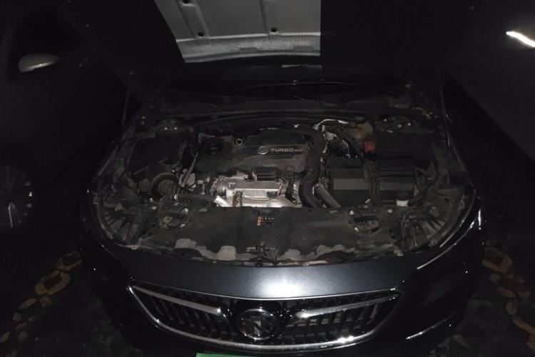 Used Buick Regal 2019 20T Elite Version China VI Standard Engine Bay
