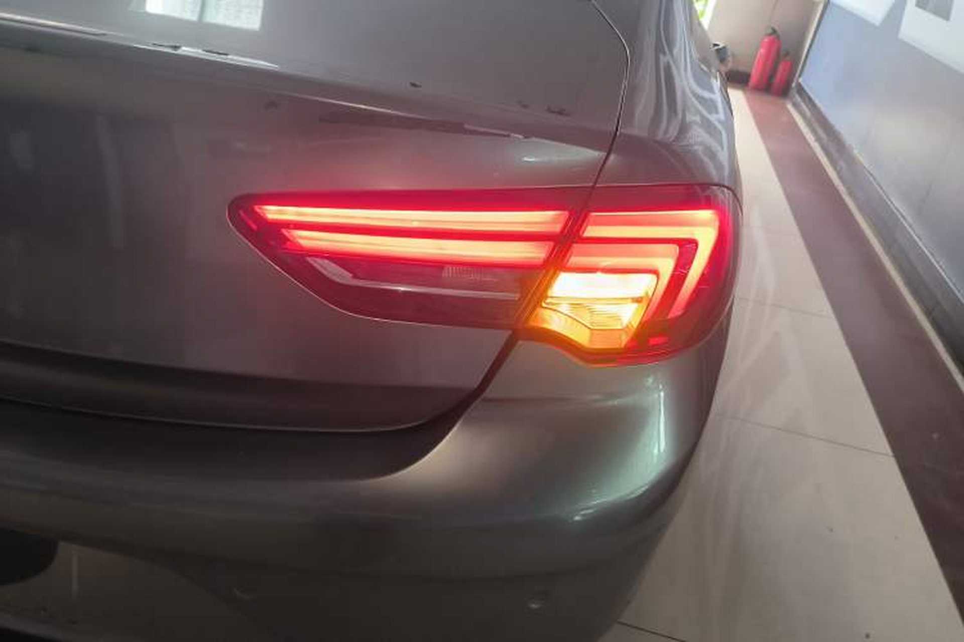 Used Buick Regal 2019 20T Elite Version China VI Standard Exterior 3