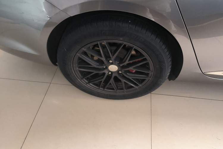 Used Buick Regal 2019 20T Elite Version China VI Standard Exterior 5