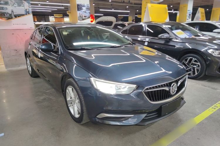 Used Buick Regal 2019 20T Elite Version China VI Standard Front Right 45 Deg