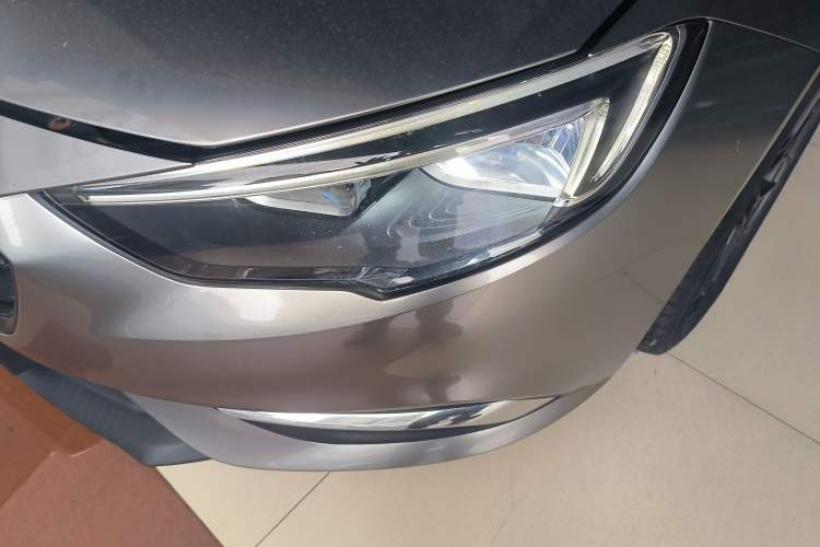 Used Buick Regal 2019 20T Elite Version China VI Standard Left Front Headlight