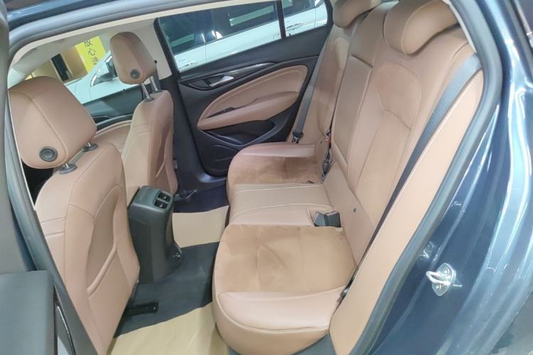 Used Buick Regal 2019 20T Elite Version China VI Standard Left Rear Seat
