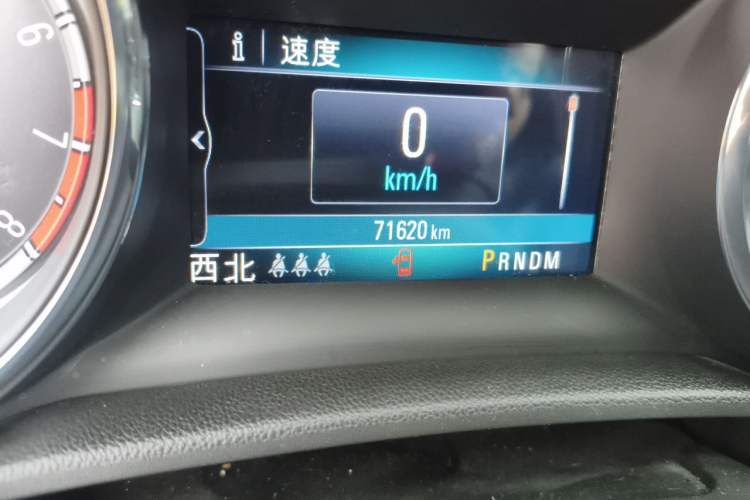 Used Buick Regal 2019 20T Elite Version China VI Standard Odometer Close Up