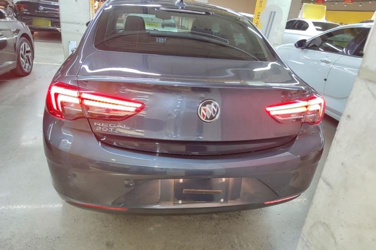 Used Buick Regal 2019 20T Elite Version China VI Standard Rear