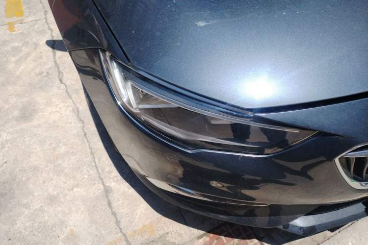 Used Buick Regal 2019 20T Elite Version China VI Standard Right Front Headlight