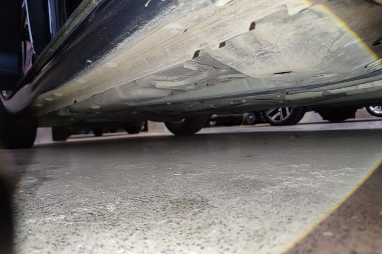 Used Buick Regal 2019 20T Elite Version China VI Standard Right Side Sill