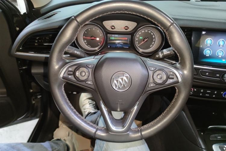 Used Buick Regal 2019 20T Elite Version China VI Standard Steering Wheel