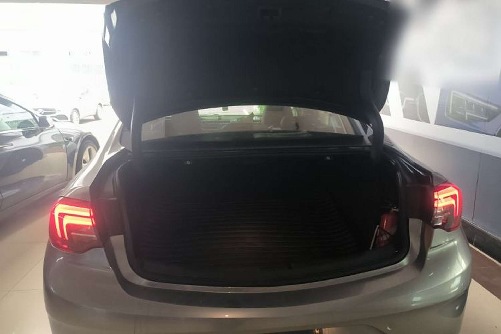 Used Buick Regal 2019 20T Elite Version China VI Standard Trunk