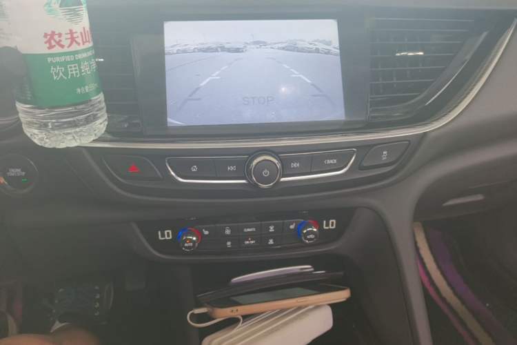 Used Buick Regal 2019 20T Elite Version China VI Standard Audio And AC Panel