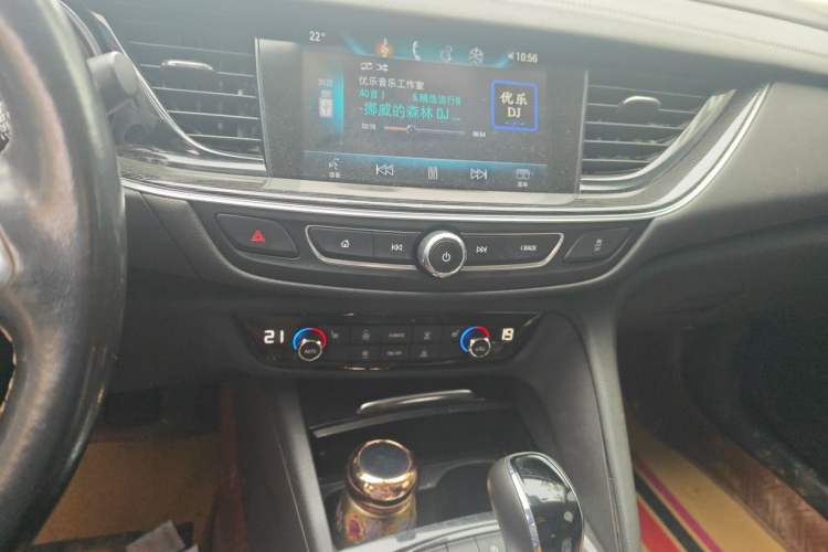 Used Buick Regal 2019 20T Elite Version China VI Standard Audio And AC Panel