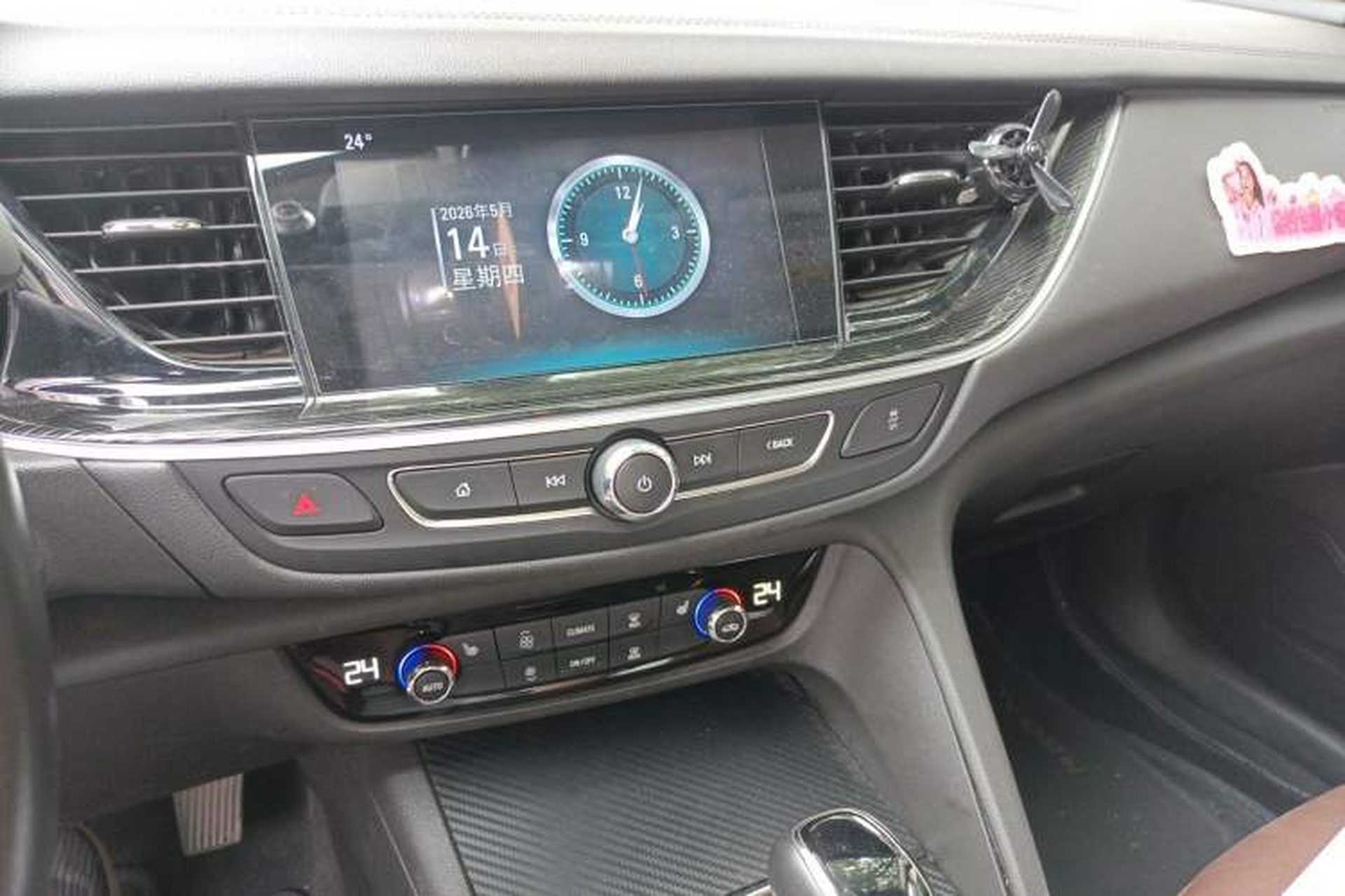 Used Buick Regal 2019 20T Elite Version China VI Standard Audio And AC Panel