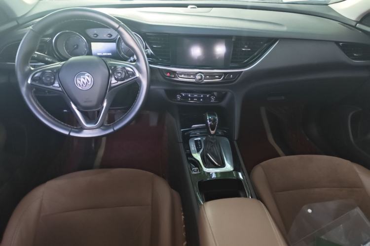 Used Buick Regal 2019 20T Luxury Model China VI Standard Center Console