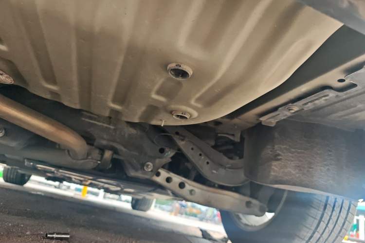Used Buick Regal 2019 20T Elite Version China VI Standard Chassis Front Left
