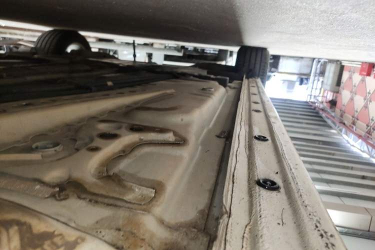 Used Buick Regal 2019 20T Elite Version China VI Standard Chassis Front Right