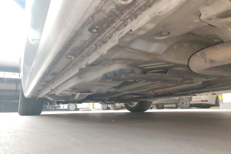 Used Buick Regal 2019 20T Elite Version China VI Standard Chassis Rear Left