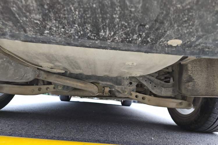 Used Buick Regal 2019 20T Elite Version China VI Standard Chassis Rear