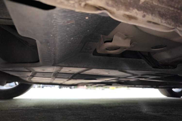 Used Buick Regal 2019 20T Elite Version China VI Standard Chassis Rear Right