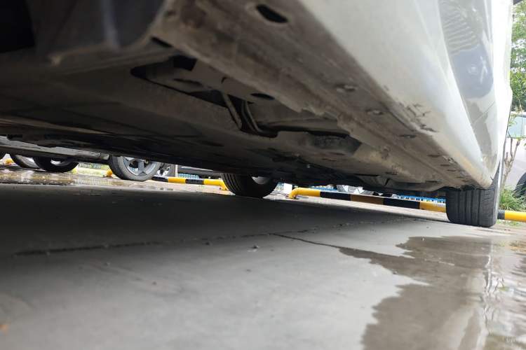 Used Buick Regal 2019 20T Elite Version China VI Standard Chassis Rear Right