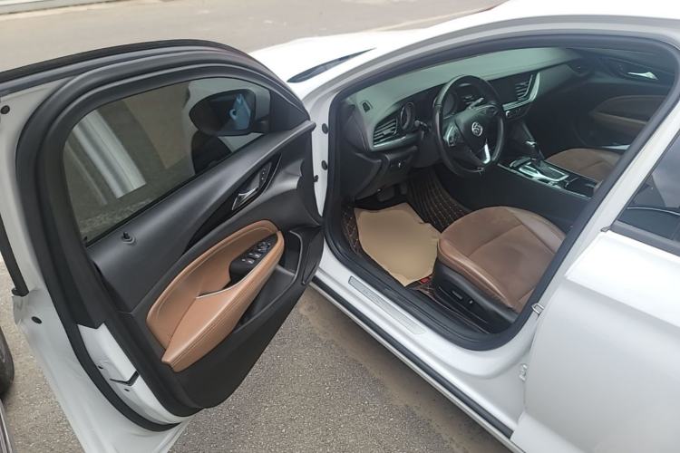 Used Buick Regal 2019 20T Elite Version China VI Standard Driver Seat