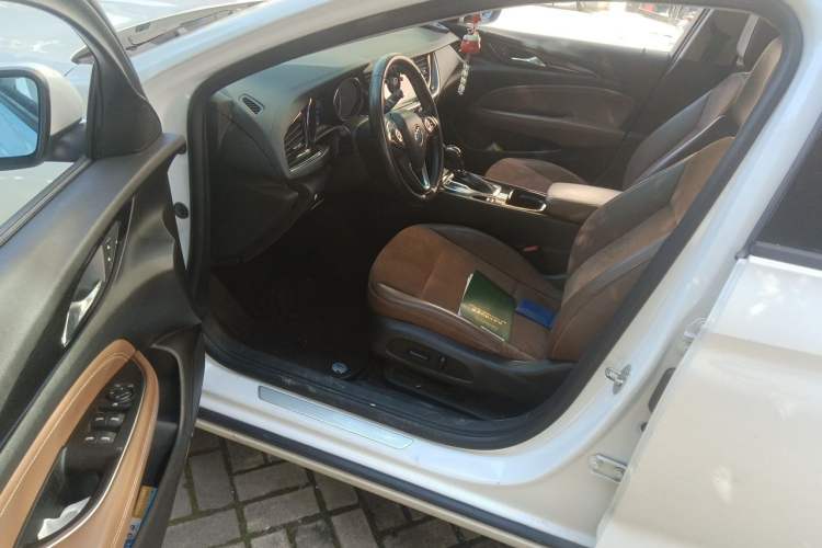 Used Buick Regal 2019 20T Elite Version China V Standard Driver Seat