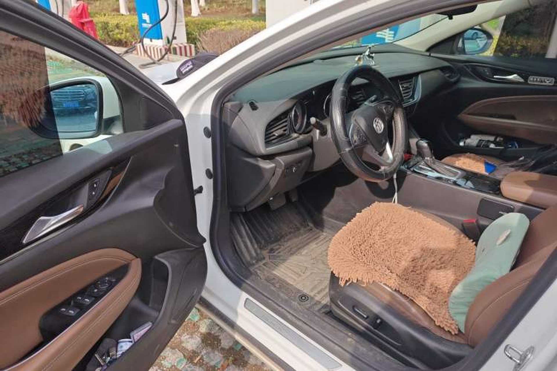 Used Buick Regal 2019 Revised 20T Luxury Version China VI Standard Driver Seat