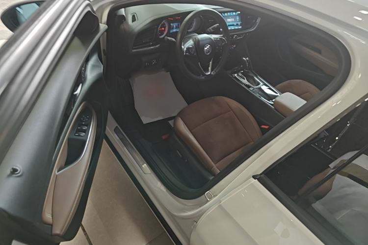 Used Buick Regal 2019 20T Elite Version China VI Standard Driver Seat