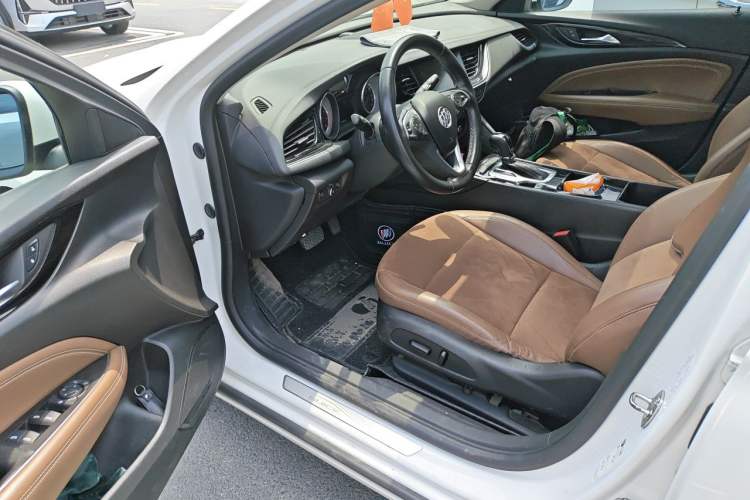 Used Buick Regal 2019 20T Elite Version China VI Standard Driver Seat