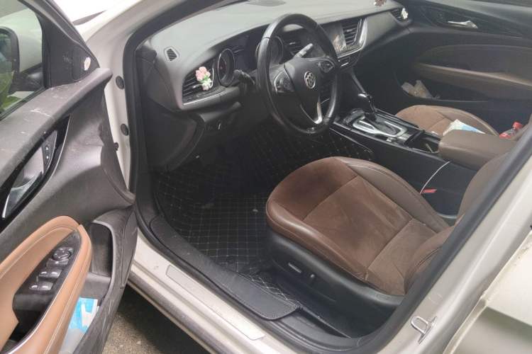 Used Buick Regal 2019 20T Elite Version China VI Standard Driver Seat