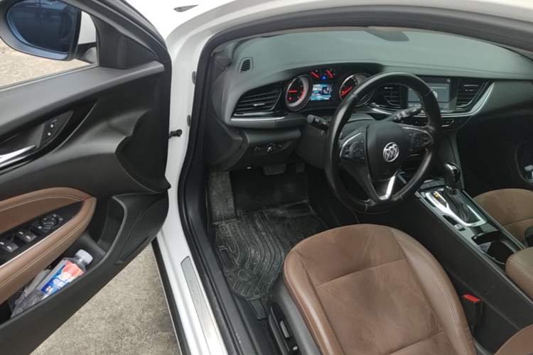 Used Buick Regal 2019 20T Elite Version China VI Standard Driver Seat