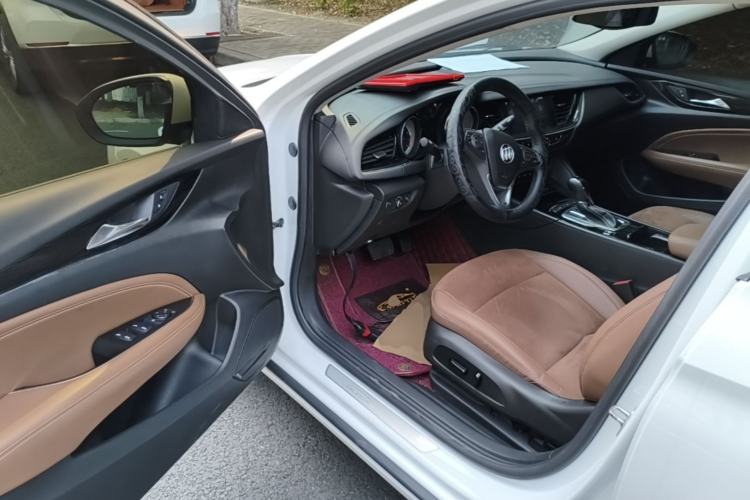 Used Buick Regal 2019 20T Elite Version China VI Standard Driver Seat