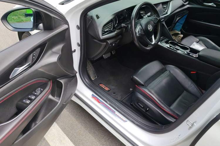 Used Buick Regal 2019 GS 28T Elite Model China VI Standard Driver Seat
