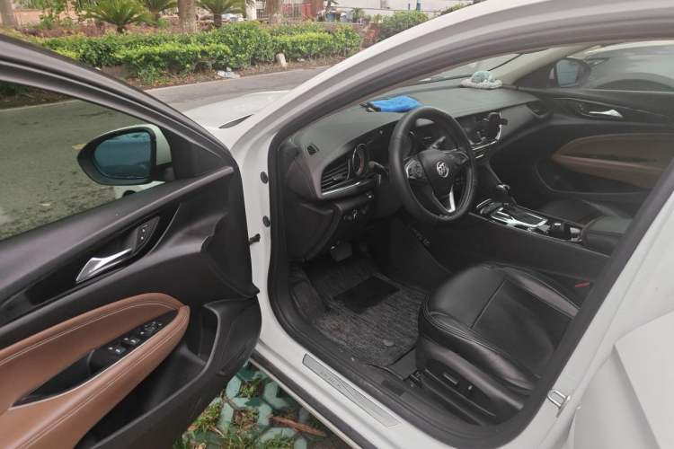 Used Buick Regal 2019 20T Elite Version China VI Standard Driver Seat