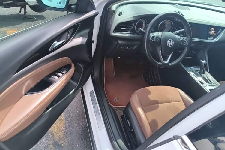 Used Buick Regal 2019 Revised 20T Luxury Version China VI Standard Driver Seat