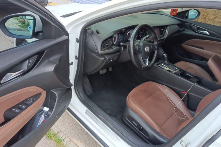 Used Buick Regal 2019 20T Elite Version China V Standard Driver Seat