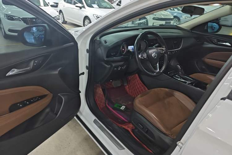 Used Buick Regal 2019 20T Elite Version China V Standard Driver Seat