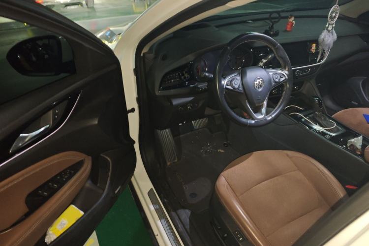 Used Buick Regal 2019 28T Luxury Edition China VI Driver Seat