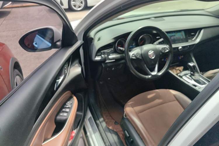 Used Buick Regal 2019 20T Elite Version China VI Standard Driver Seat